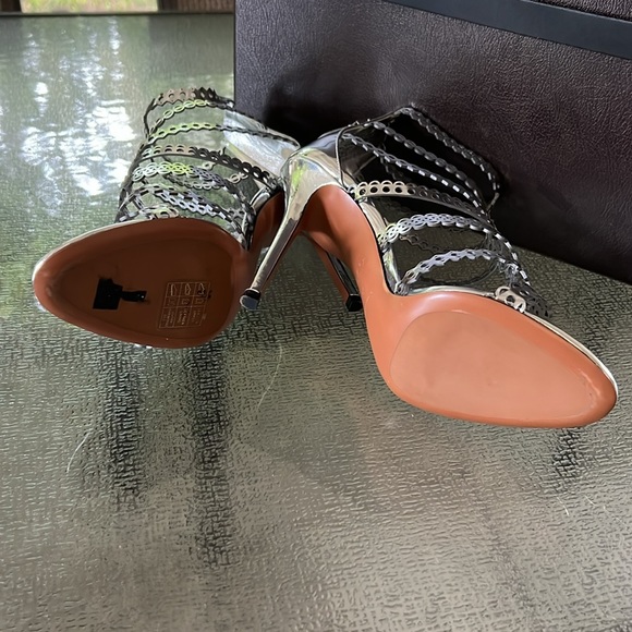 Alaia Leather Cage Shoes - Picture 7 of 12